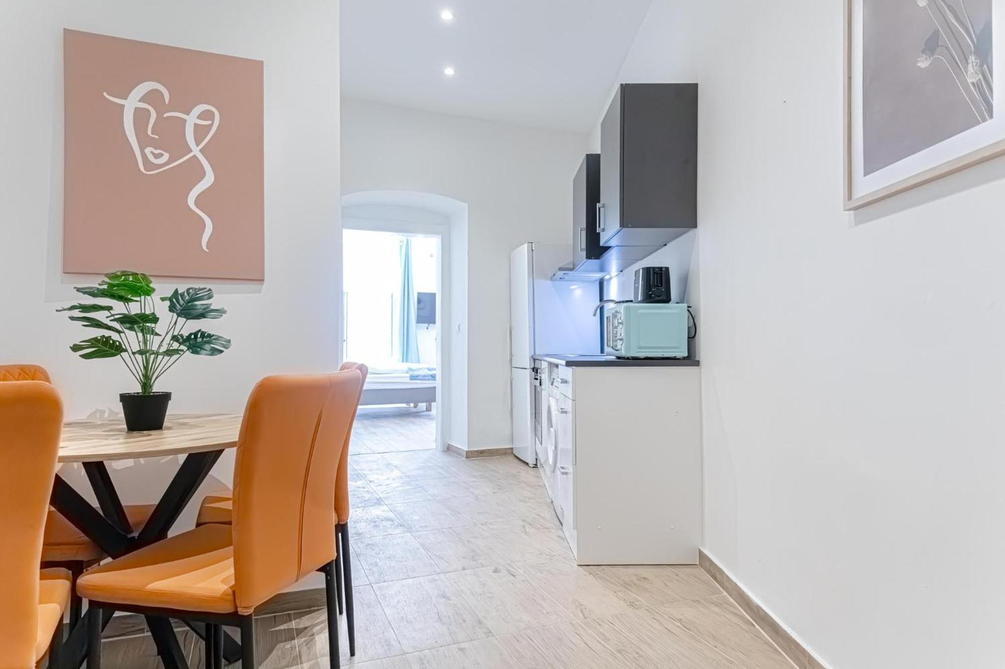 Cost Effective City Life 1Br In Classic Building Vienna Exterior photo