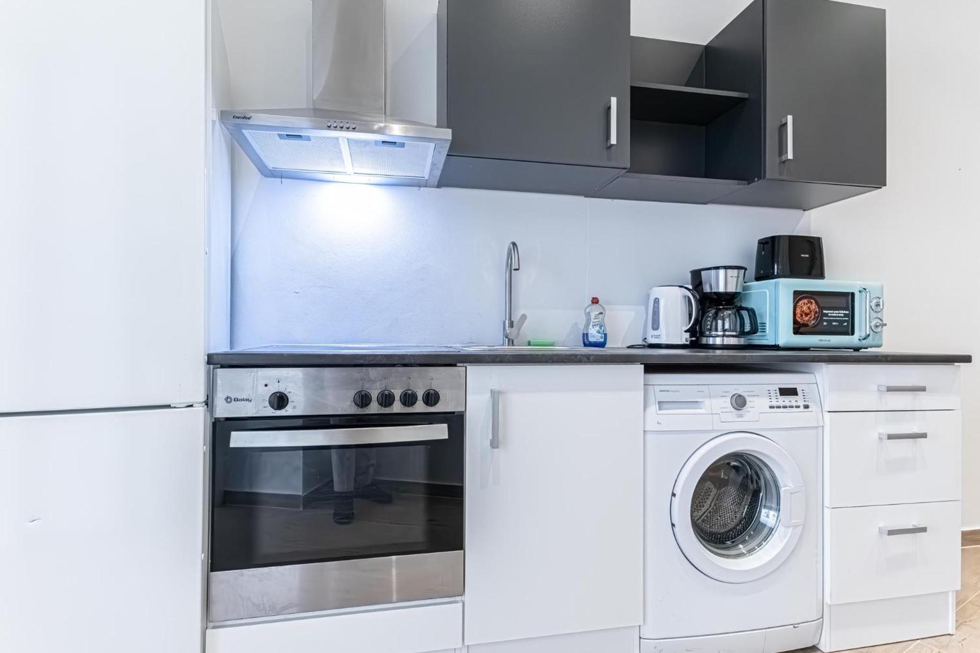 Cost Effective City Life 1Br In Classic Building Vienna Exterior photo